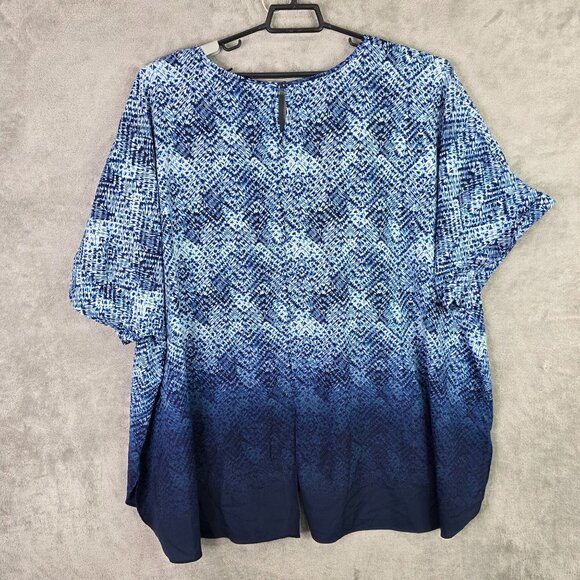Womens Catherines Blue Ombre Print Top Short Sleeve 100% Polyester Plus Size 3X - Picture 4 of 7